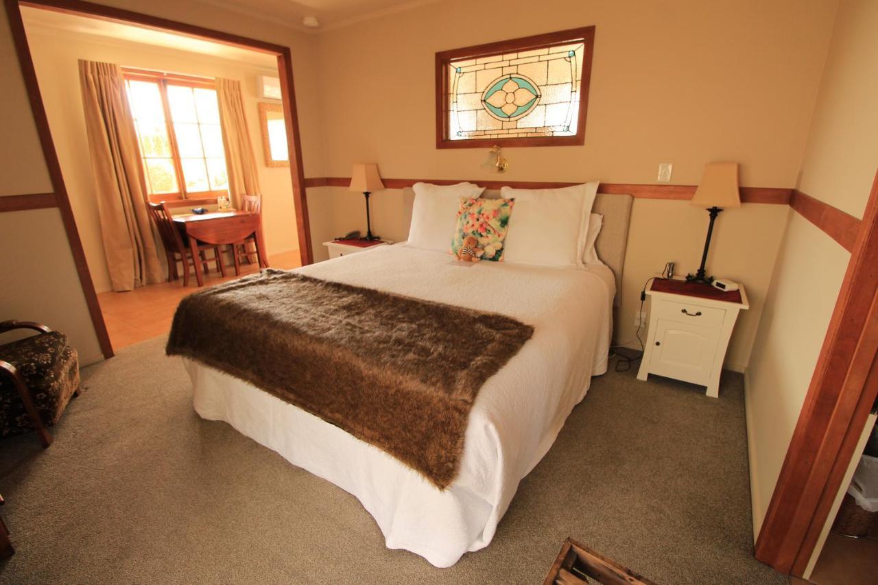 Waipoua Lodge Waipoua Forest Exterior photo